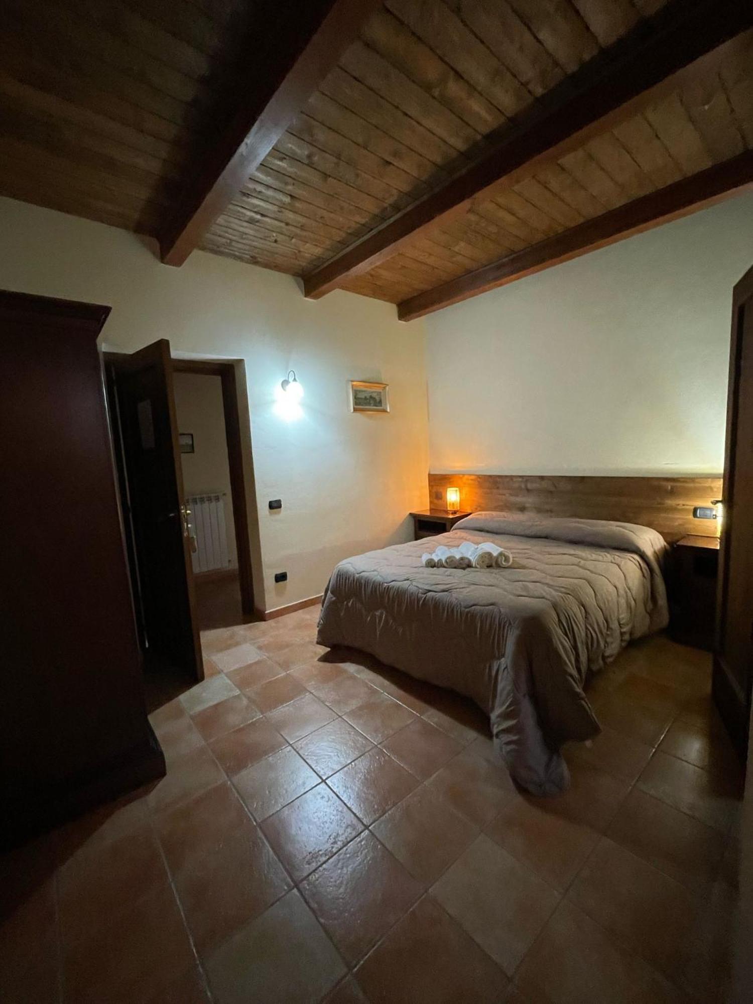 La Locanda Del Poeta Acri Exterior foto